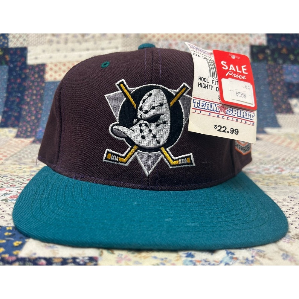 Vintage Starter Mighty‎ Ducks Fitted 90s NHL Hockey Disney Anaheim NWT 100% Wool